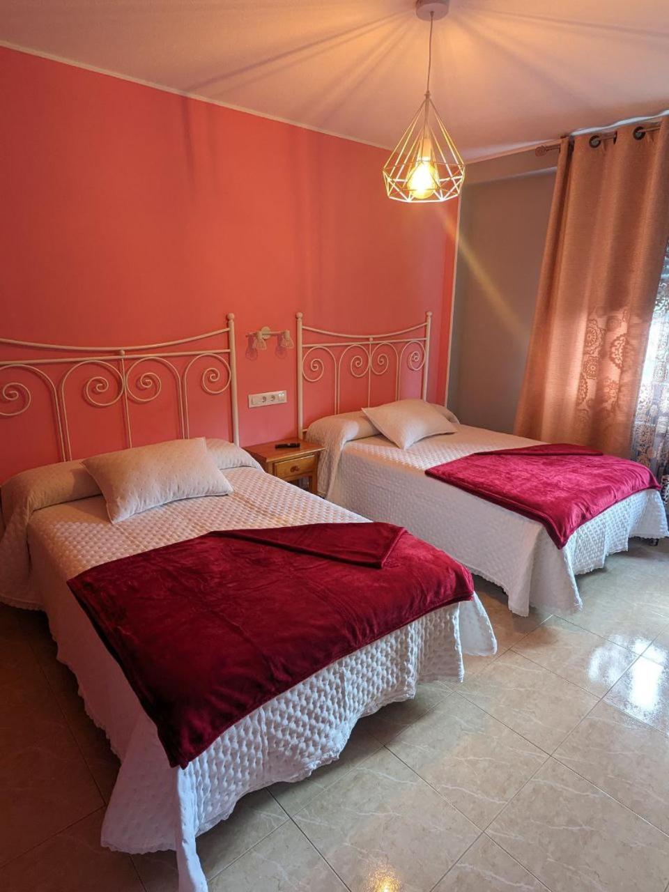 Отель Vivienda Turistica Vacacional Maricarmen Ароу Экстерьер фото